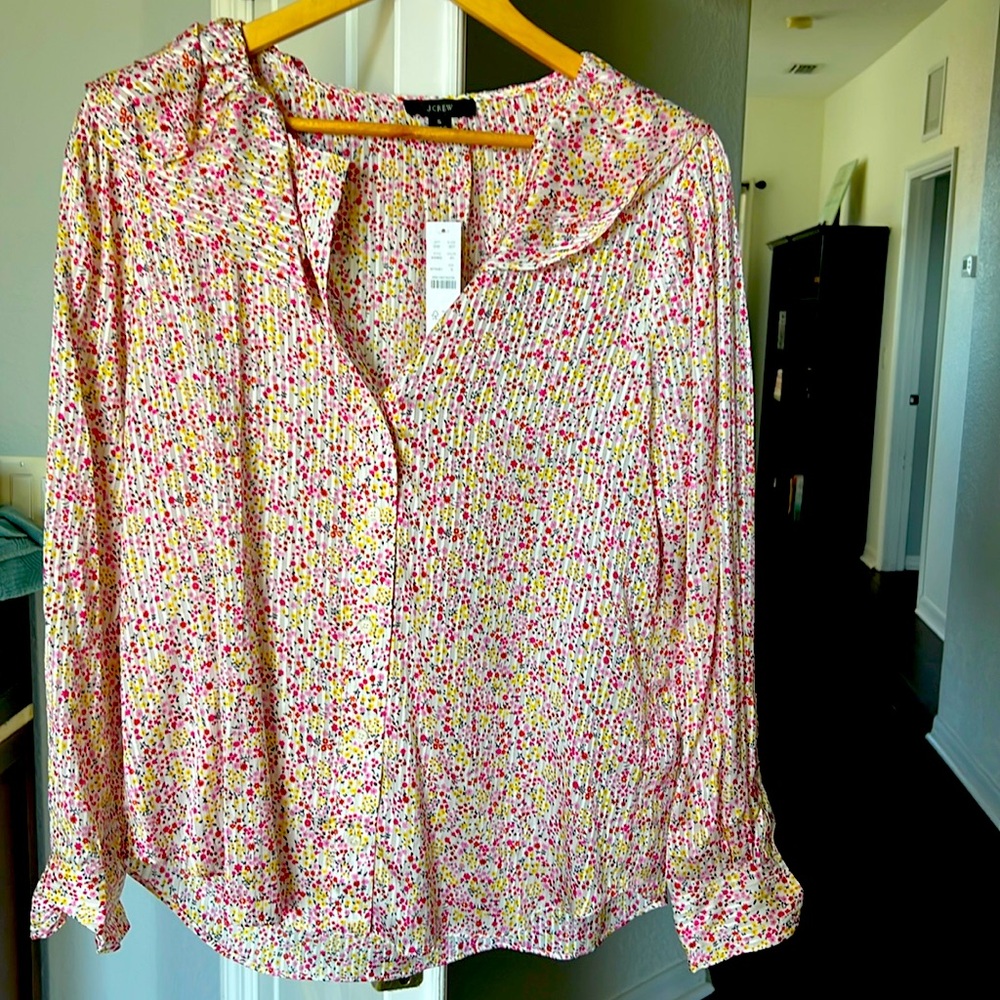 Casual long sleeve blouse